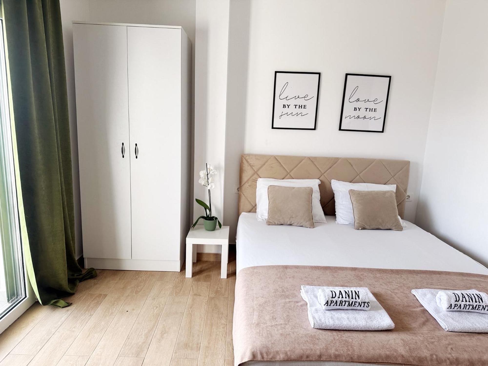 Danin Apartmani Bar Exterior photo